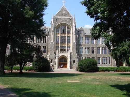 乔治城大学校园0-1