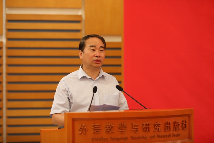 北京外国语大学党委书记、中国职业外语教育发展研究中心指导委员会主任王定华