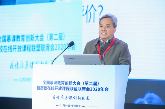 战德臣.jpg 战德臣.jpg