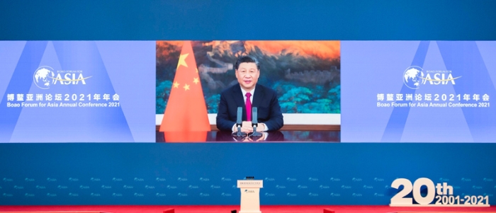 4月20日上午，博鳌亚洲论坛2021年年会开幕式在海南博鳌举行，国家主席习近平以视频方式发表题为《同舟共济克时艰，命运与共创未来》的主旨演讲。新华社记者 李涛 摄