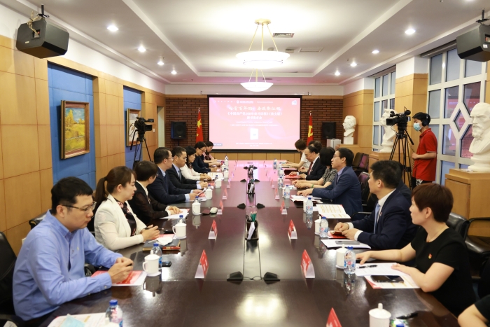 新书发布会现场