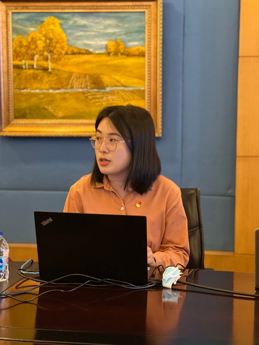 逯丽娟同志发言