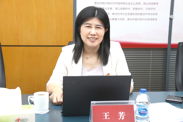 书记照片