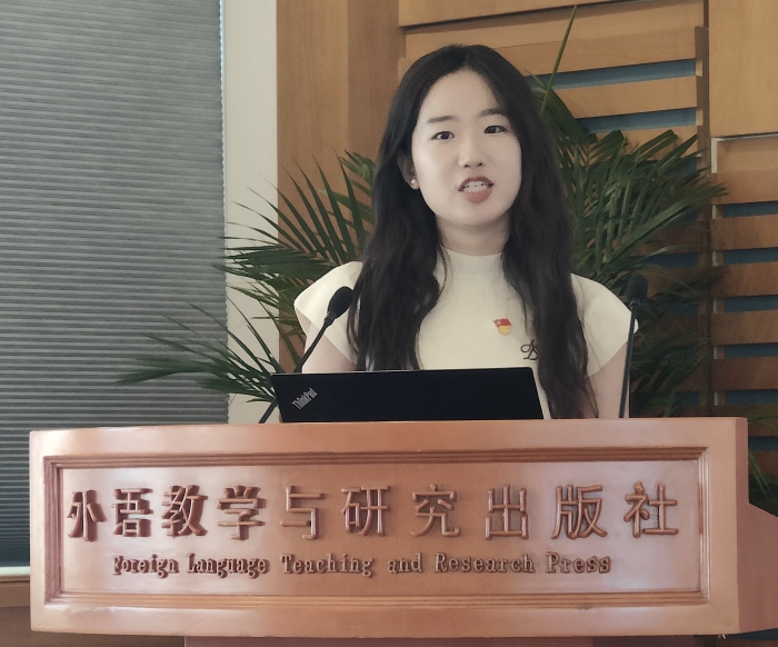 周红锦