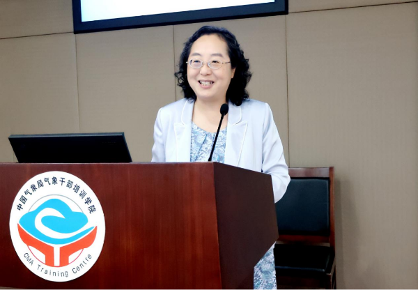 北京中医药大学中层干部和青年骨干教师英语能力强化示范培训班结业仪式新闻稿200.png