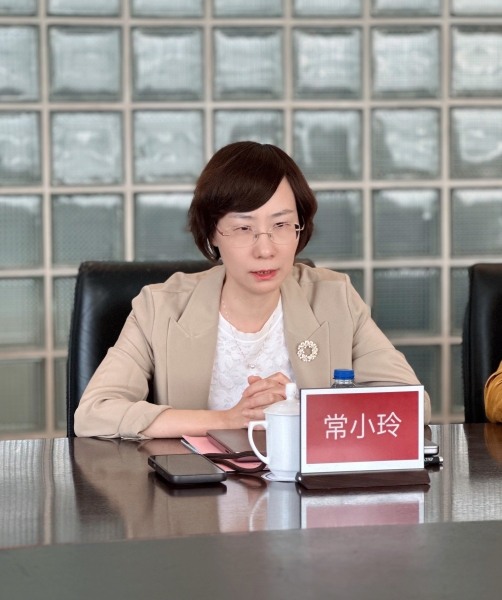 常小玲