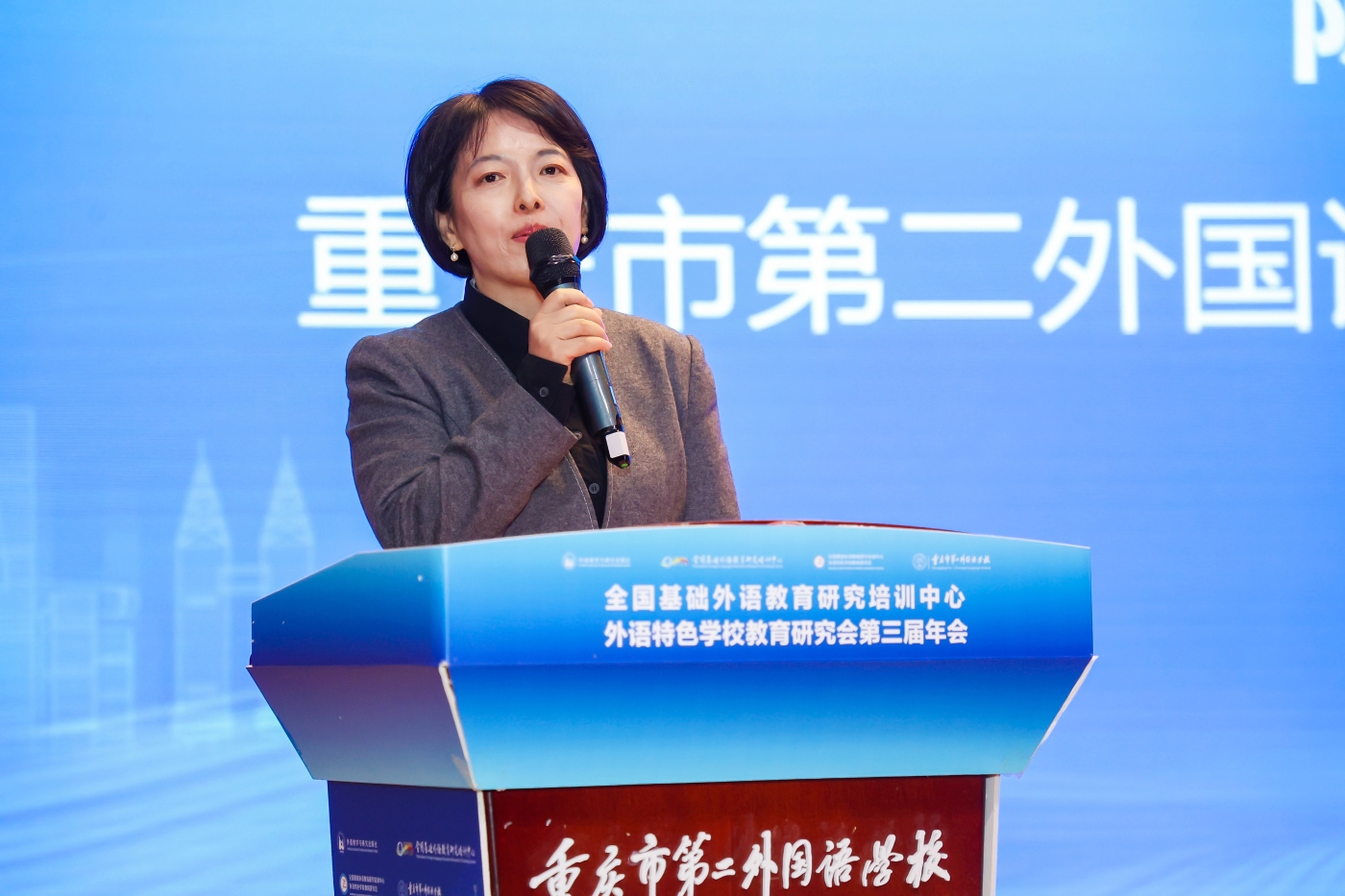 陈传霞 陈传霞